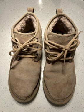 Womens UGG® Neumel Chukka Boot Sz 8